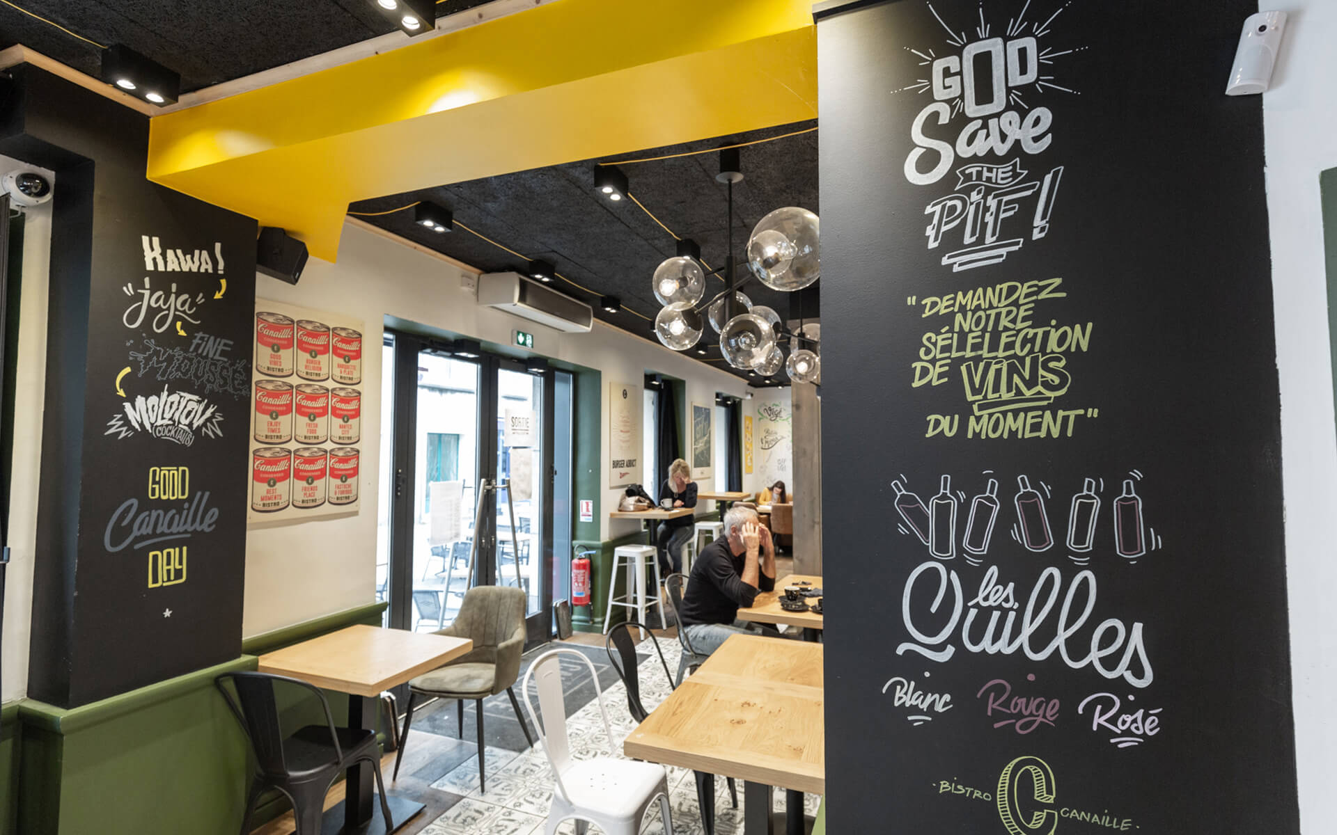 La décoration de la salle du bistro Canaille à Nantes (44000) réalisé par l'agence EB à Nantes (44200)