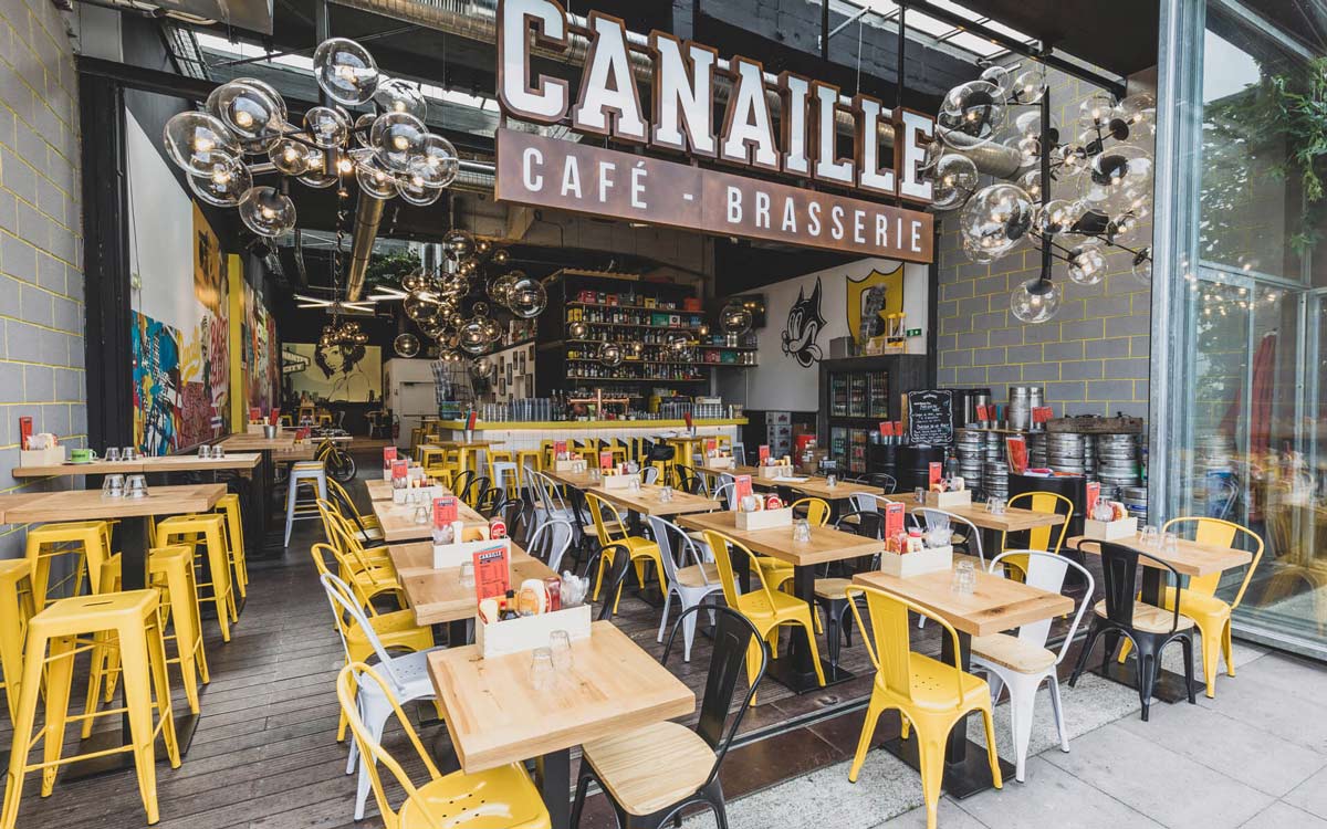 L'enseigne et la décoration du restaurant Canaille à Nantes (44000) réalisé par l'agence de publicité EB à Nantes (44200)